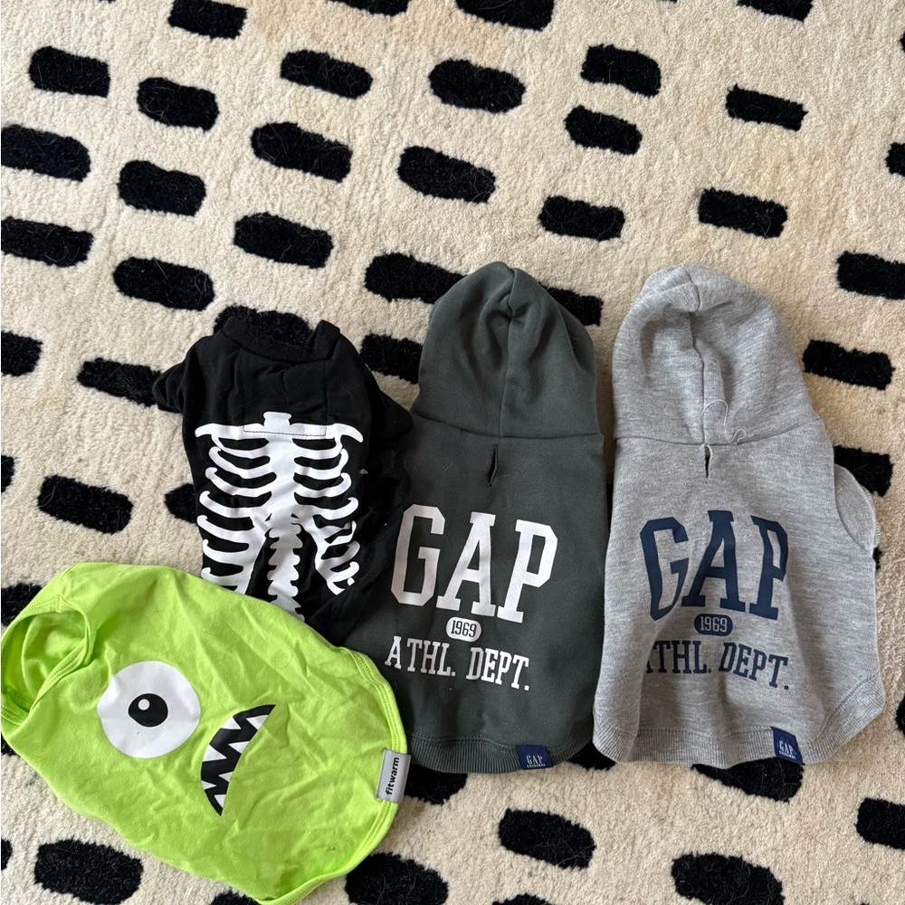 GAP Pet Hoodies and Monster Outfit - Gray, Green, Black